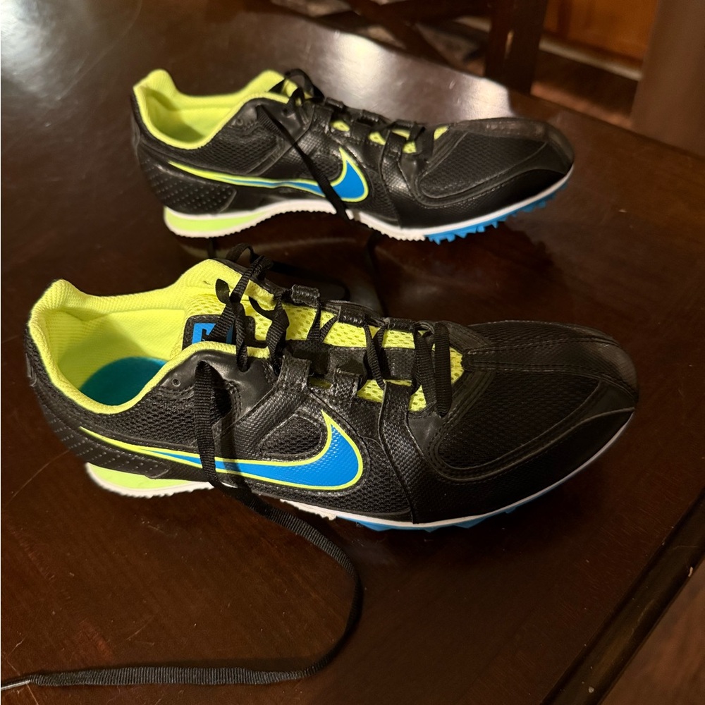 Nike rival track spikes